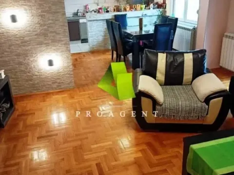 Prodaja, kuća, 270m², Palilula, Niš - image 12