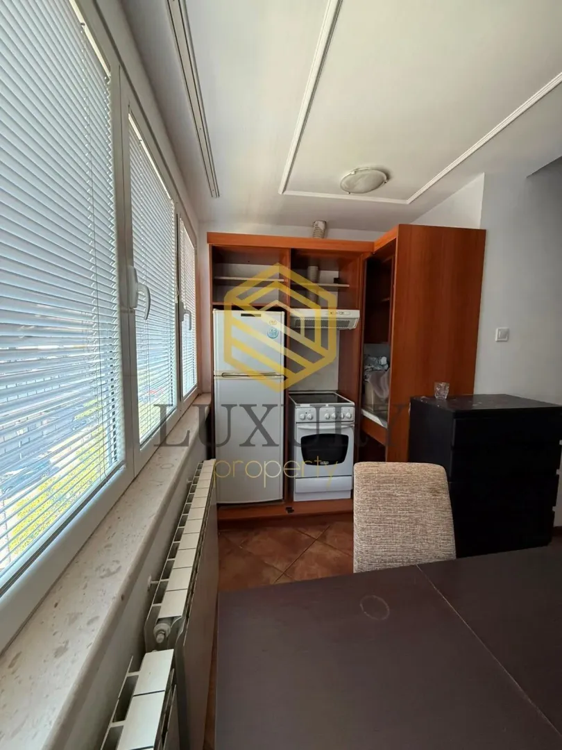 Rent, office space, 65m², Centar, Podgorica