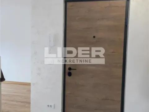 Sale, two bedroom apartment, 55m², Borča 1, Borča Sve Podlokacije - image 11