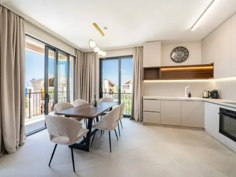 Prodaja, kuća, 223m², Reževići, Budva - image 14