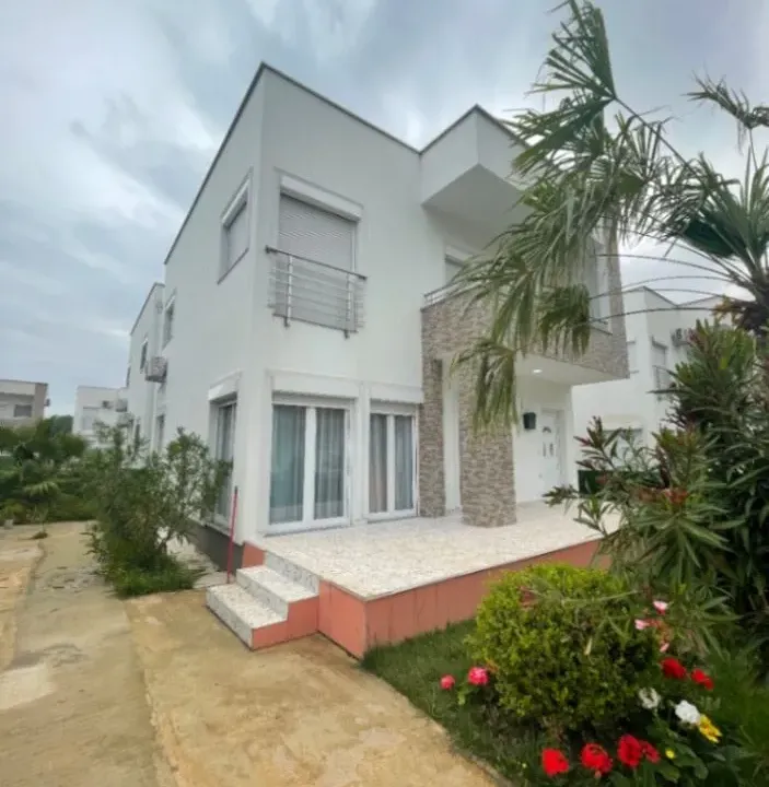 Prodaja, kuća, 185m², Donji Štoj, Ulcinj