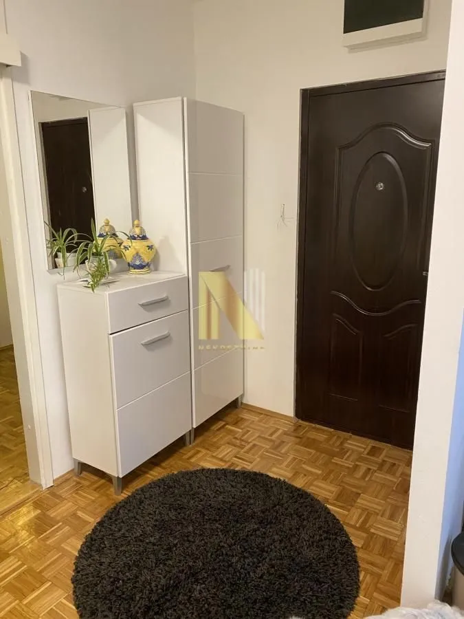 Sale, two bedroom apartment, 64m², Avijatičarsko naselje, Novi Sad Sve Podlokacije