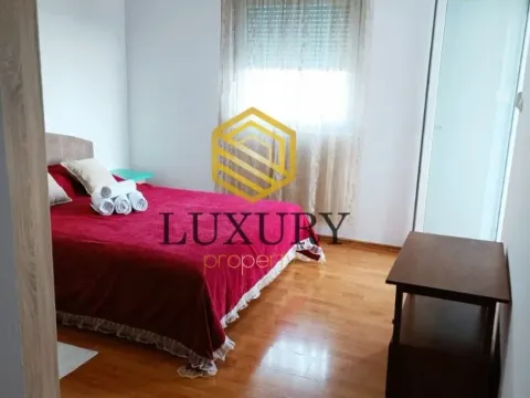 Izdavanje, jednosoban stan, 55m², Tološi, Podgorica - image 4