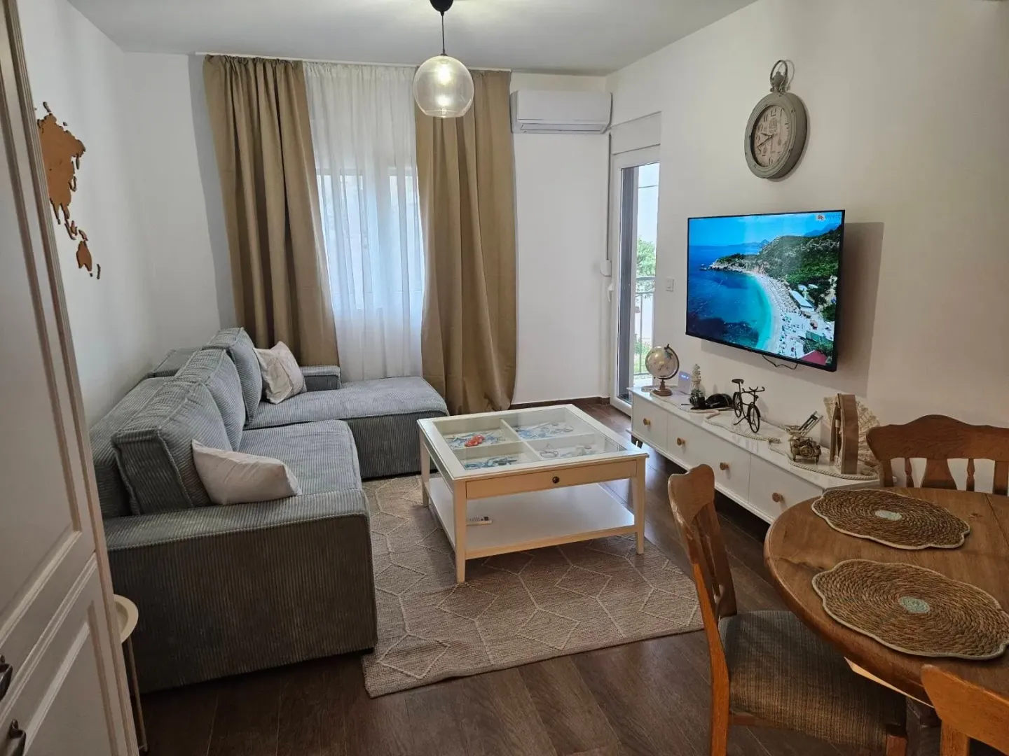 Izdavanje, jednosoban stan, 44m², Mainski Put, Budva