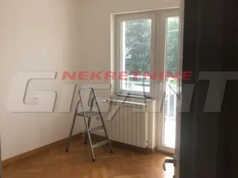 Prodaja, kuća, 440m², Mali Mokri Lug, Zvezdara Sve Podlokacije - image 4