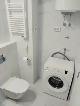 Izdavanje, jednosoban stan, 42m², Central Point, Podgorica - image 6
