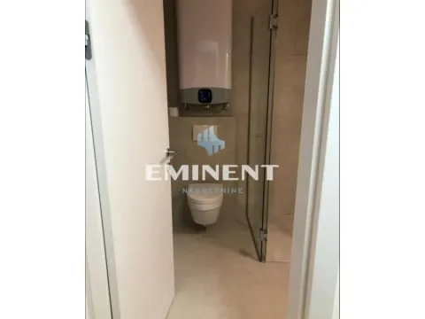 Izdavanje, trosoban stan, 63m², Novi Beograd Blok 67, Novi Beograd Sve Podlokacije - image 13