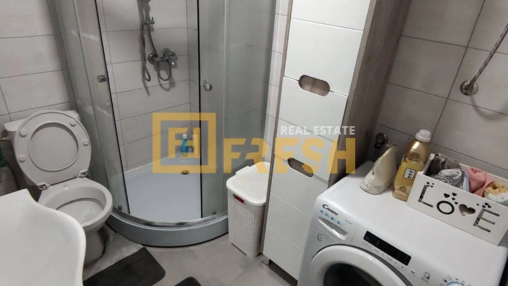Izdavanje, dvosoban stan, 87m², Tuški Put, Podgorica
