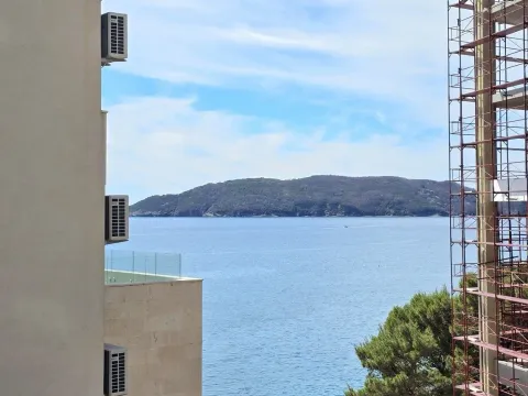 Sale, one bedroom apartment, 57m², Rafailovići, Budva - image 4