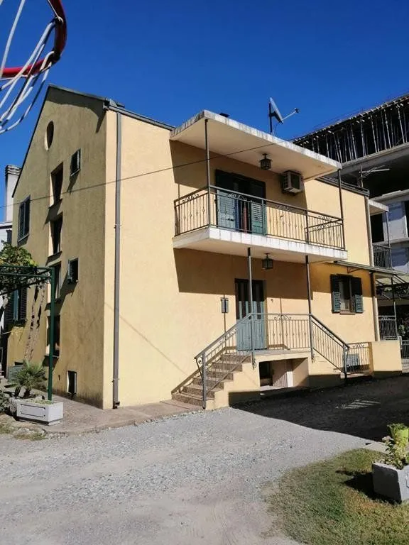 Rent, house, 300m², City Kvart, Podgorica