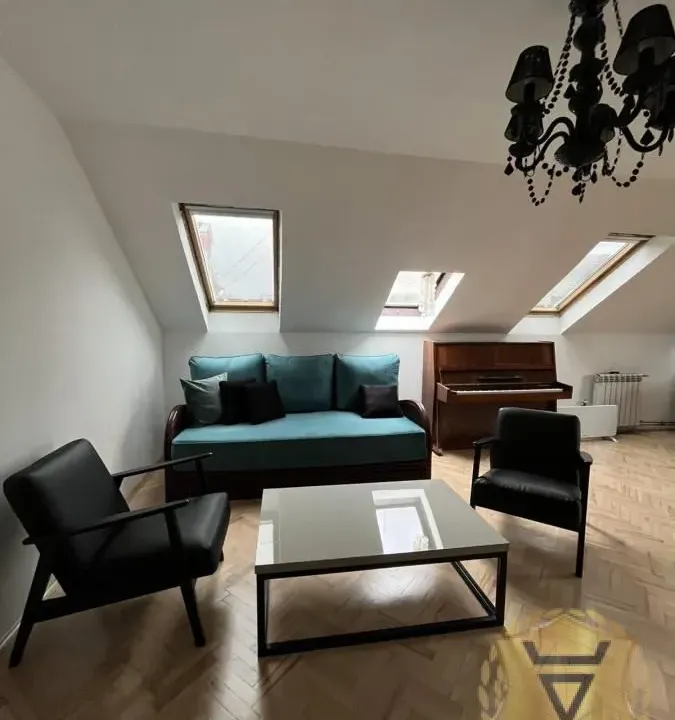 Izdavanje, dvosoban stan, 72m², Lekino Brdo, Voždovac Sve Podlokacije