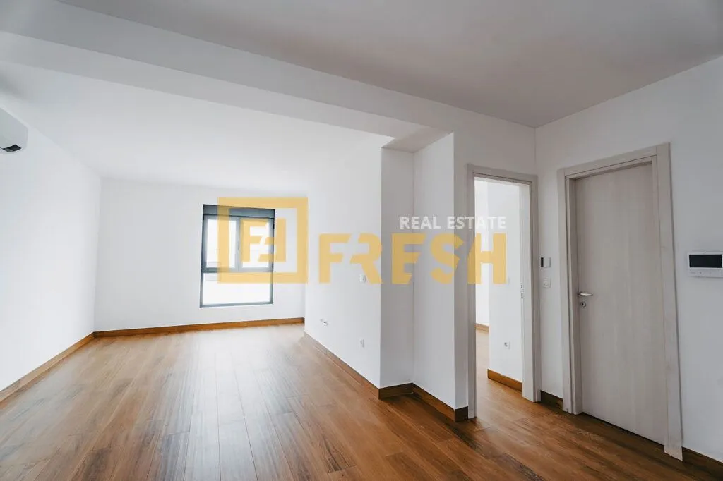 Rent, hospitality venue, 1600m², Budva, Crna Gora