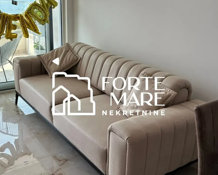 Sale, one bedroom apartment, 52m², Baošići, Herceg Novi