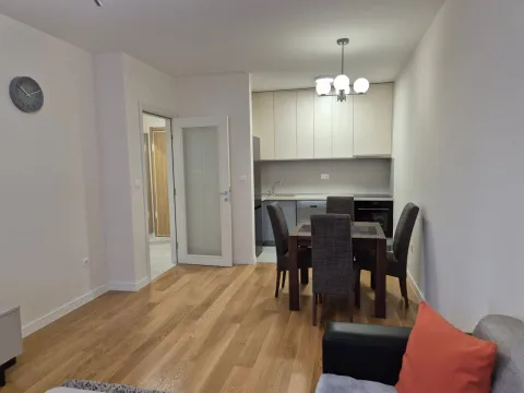 Rent, one bedroom apartment, 50m², City Kvart, Podgorica - image 3
