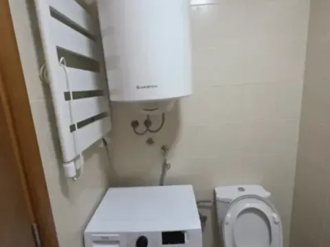 Izdavanje, jednosoban stan, 40m², Pobrežje, Podgorica - image 10