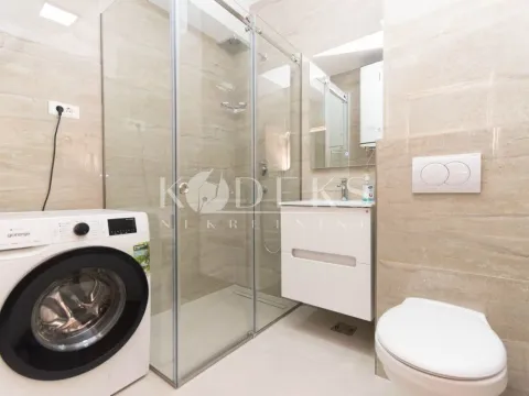 Izdavanje, jednosoban stan, 40m², Blok 9, Podgorica - image 9