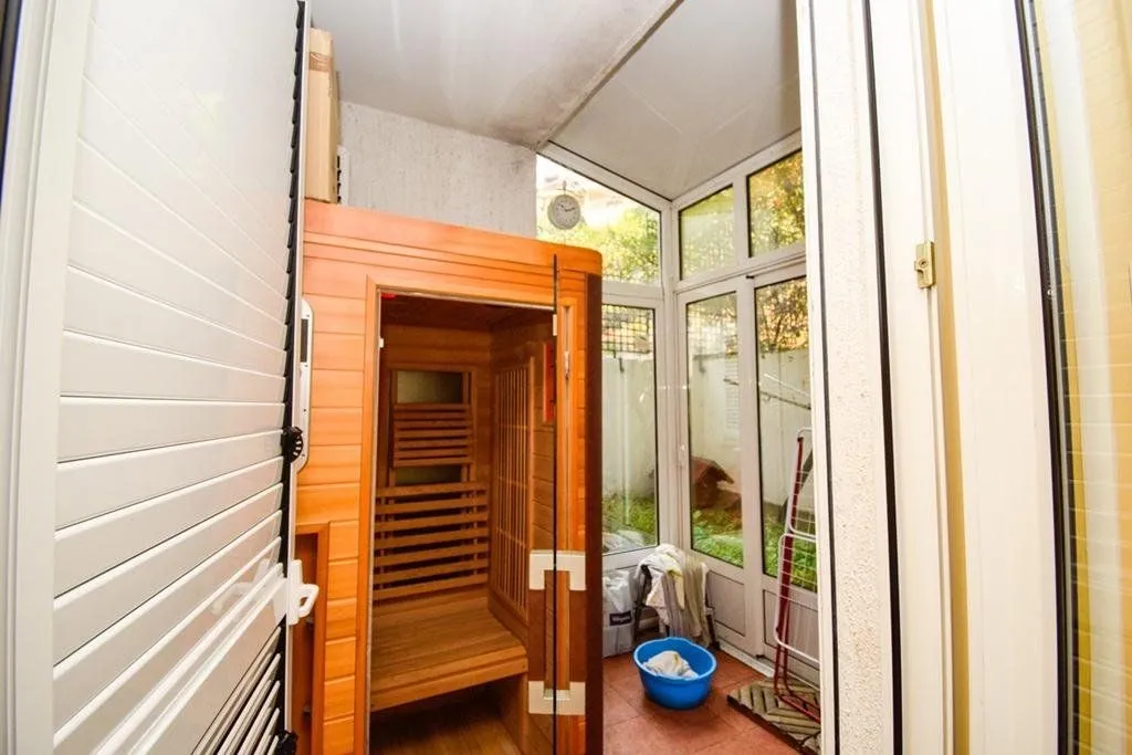 Rent, two bedroom apartment, 100m², Gorica C, Podgorica