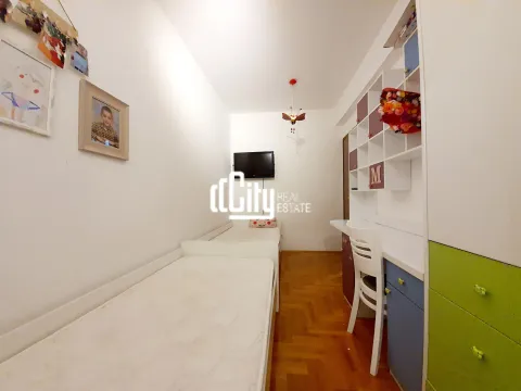 Izdavanje, dvosoban stan, 70m², City Kvart, Podgorica - image 8