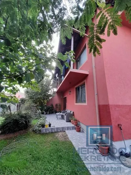 Prodaja, kuća, 325m², Solaris, Jagodina