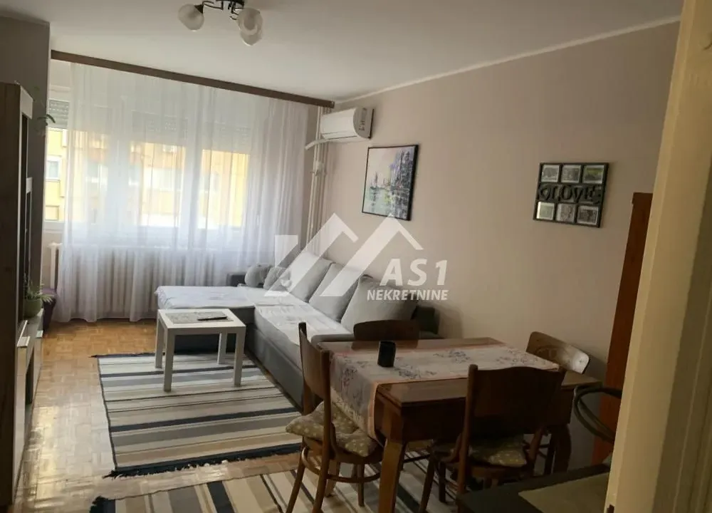 Izdavanje, jednosoban stan, 40m², Novi Sad Sve Podlokacije, Novi Sad
