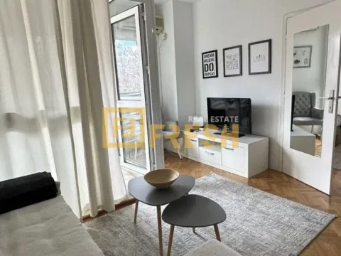 Rent, one bedroom apartment, 37m², Tološi, Podgorica - image 1