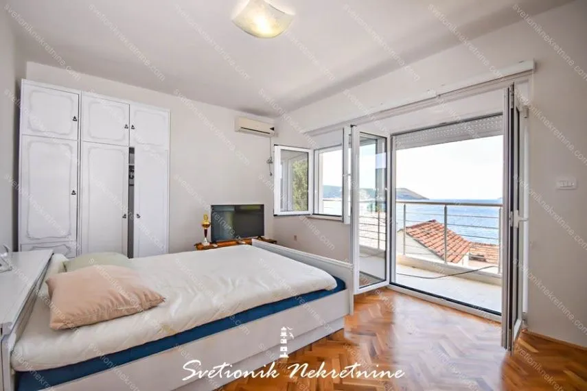 Prodaja, stan, 200m², Savina, Herceg Novi