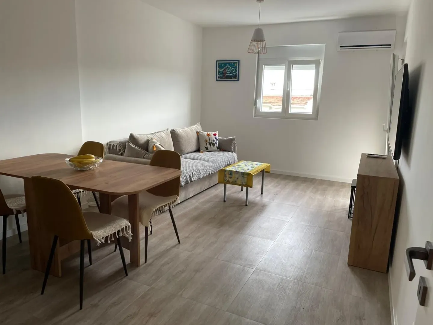 Rent, one bedroom apartment, 46m², Šušanj, Bar