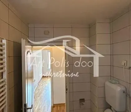 Izdavanje, dvosoban stan, 53m², Gradska Bolnica, Zvezdara Sve Podlokacije - image 3