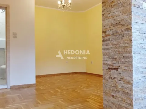 Prodaja, stan, 24m², Slavujev Venac, Zvezdara Sve Podlokacije - image 4