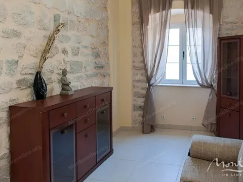Prodaja, jednosoban stan, 54m², Prčanj, Kotor - image 7
