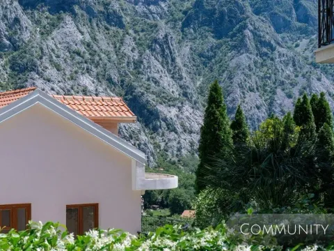 Prodaja, dvosoban stan, 178m², Orahovac, Kotor - image 3