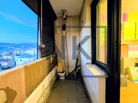 Prodaja, trosoban stan, 96m², Blok 9, Podgorica - image 11