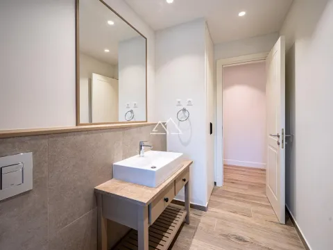 Prodaja, jednosoban stan, 65m², Luštica Bay, Tivat - image 16