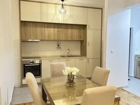 Rent, two bedroom apartment, 70m², Tuški Put, Podgorica - image 3