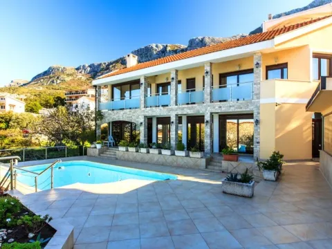 Sale, house, 340m², Budva, Crna Gora