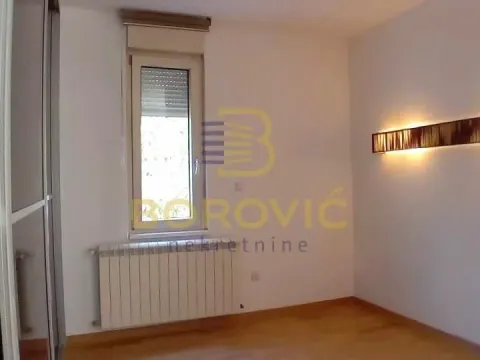 Sale, four bedroom apartment, 108m², Vračar Sve Podlokacije, Beograd - image 5