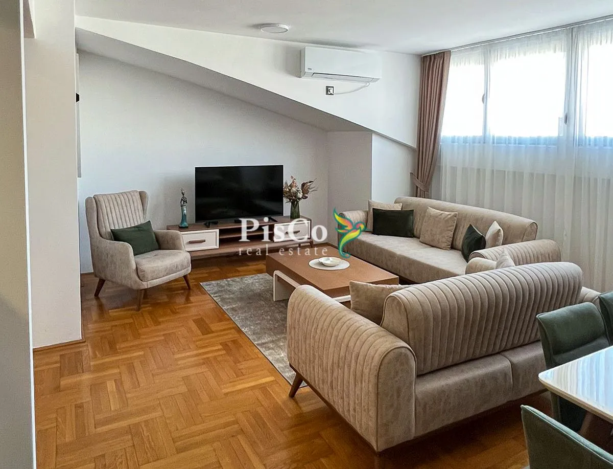 Izdavanje, dvosoban stan, 71m², Stari Aerodrom, Podgorica