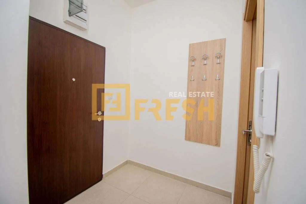 Rent, one bedroom apartment, 41m², Pobrežje, Podgorica