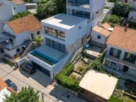 Sale, house, 200m², Krašići, Tivat - image 17
