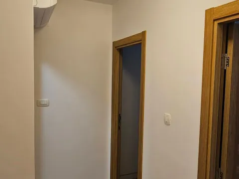 Rent, two bedroom apartment, 61m², Tološi, Podgorica - image 6