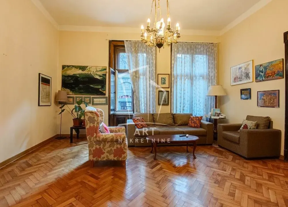 Prodaja, trosoban stan, 160m², Tolicin Venac, Beograd