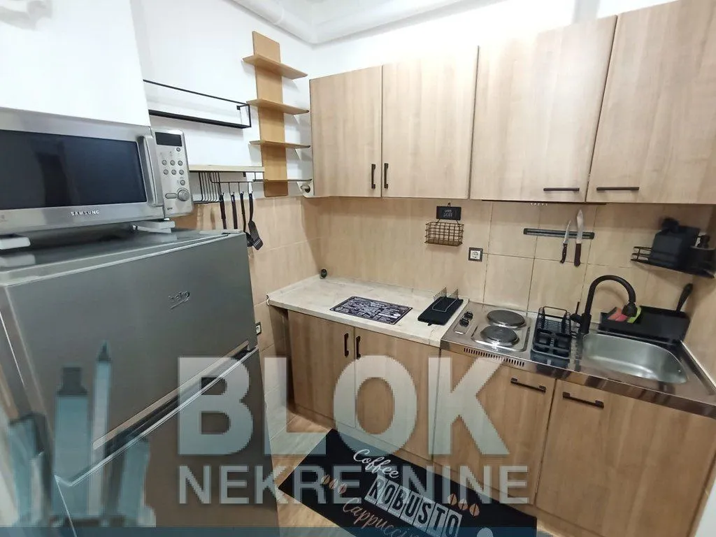 Izdavanje, jednosoban stan, 45m², Preko Morače, Podgorica
