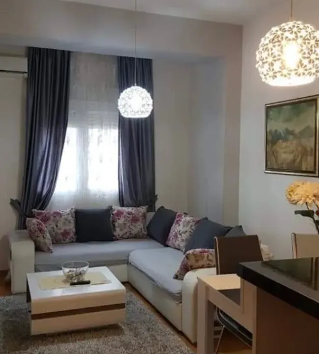 Izdavanje, jednosoban stan, 42m², Ljubović, Podgorica