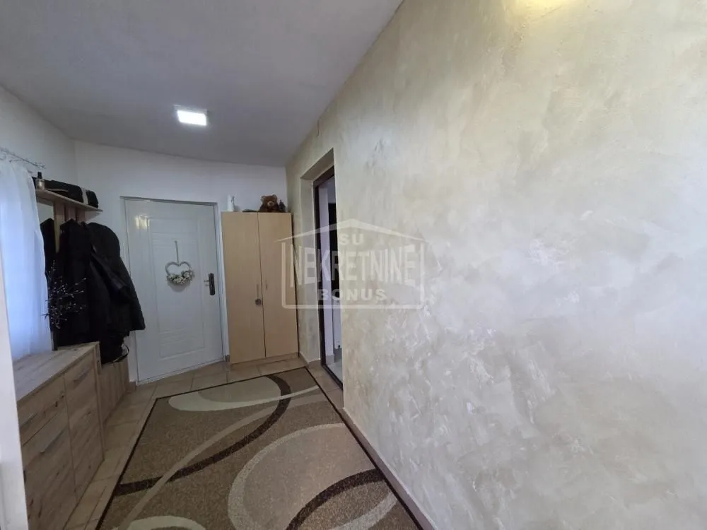 Prodaja, kuća, 180m², Makova Sedmica, Subotica