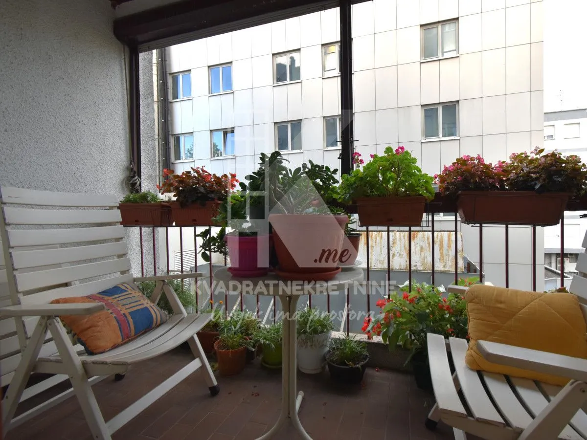 Prodaja, četvorosoban stan, 120m², Blok 7, Podgorica