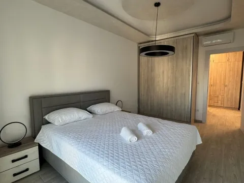 Sale, two bedroom apartment, 74m², Bečići, Budva - image 14