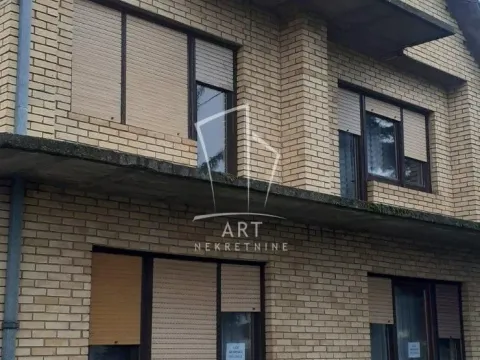 Prodaja, kuća, 429m², Inđija, Srbija - image 2