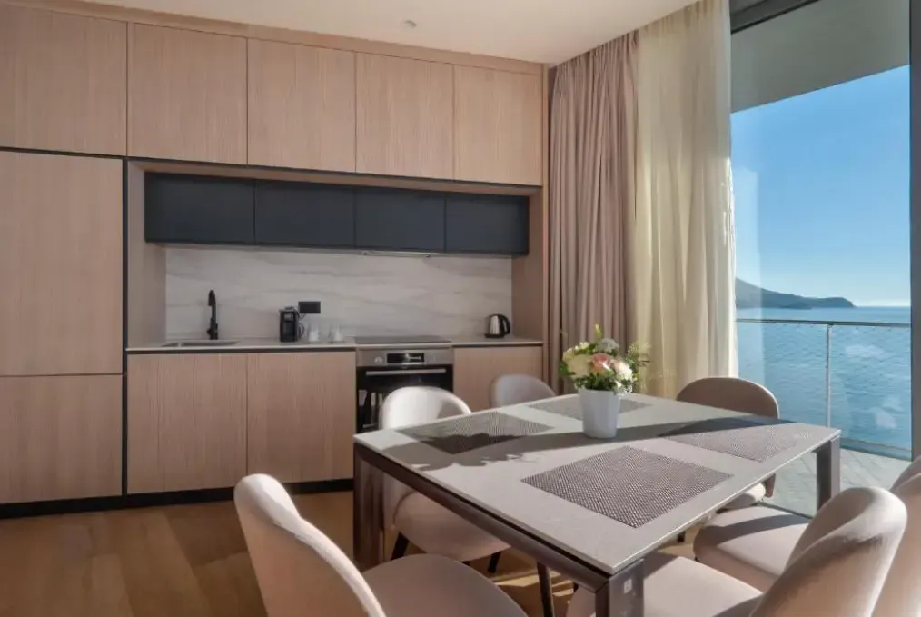 Sale, studio apartment, 35m², Rafailovići, Budva