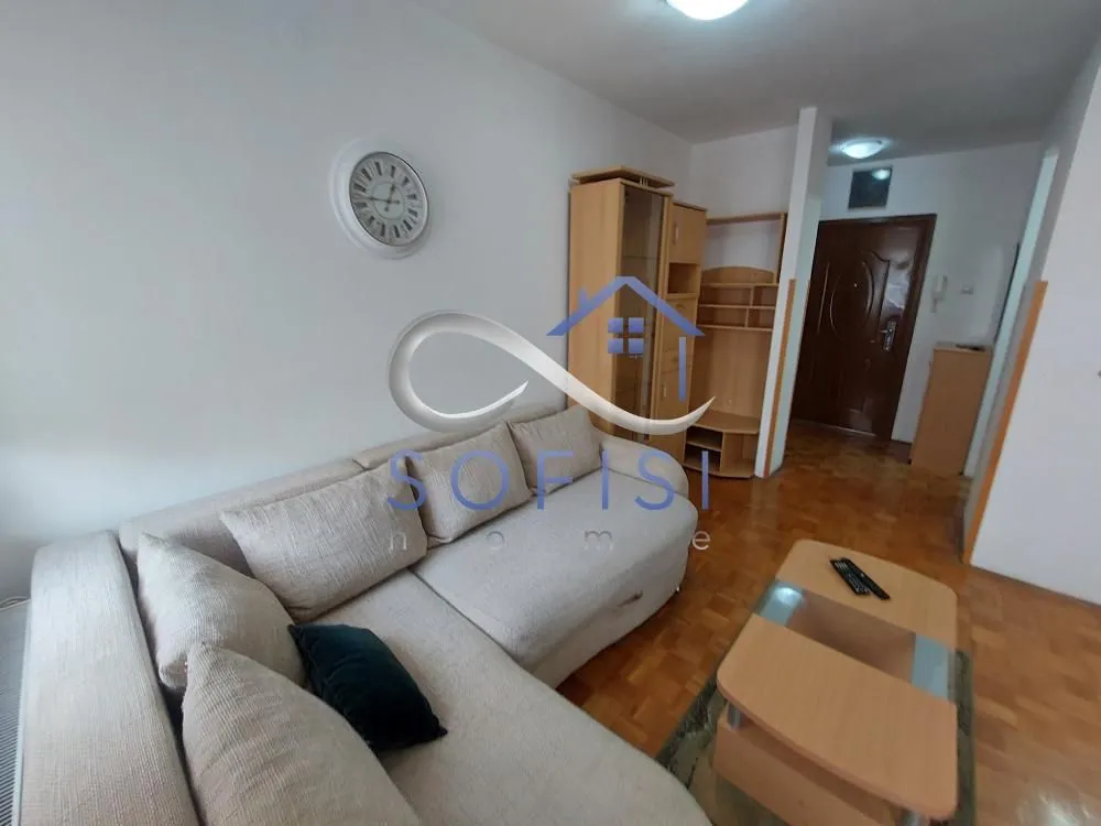 Izdavanje, dvosoban stan, 51m², Detelinara, Novi Sad Sve Podlokacije
