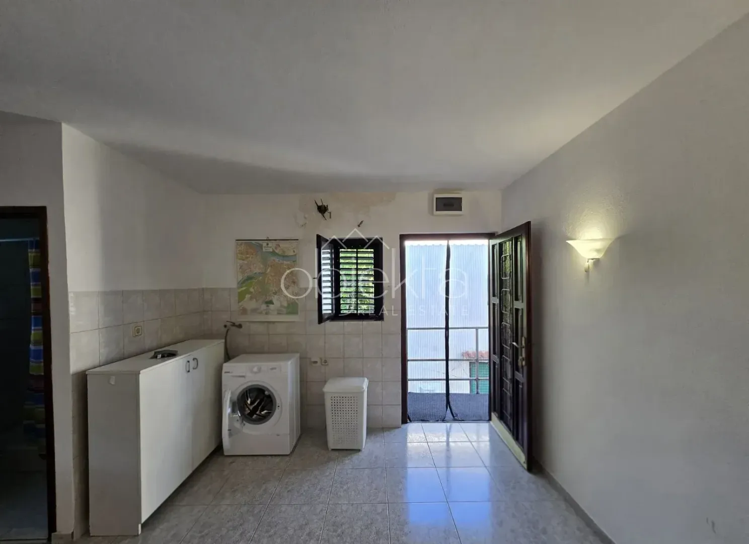 Prodaja, garsonjera, 75m², Tivat, Crna Gora